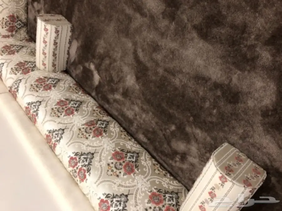 موكيت شبه جديد (image 1)