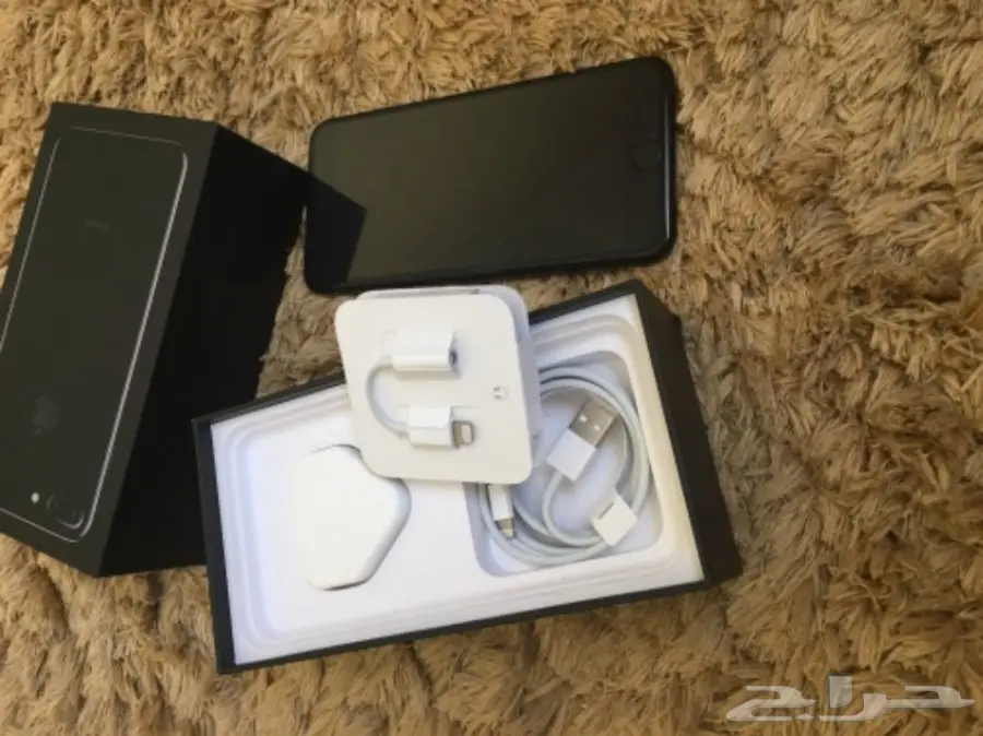 ايفون 7 بلص 128 جيجا اسود  (image 2)