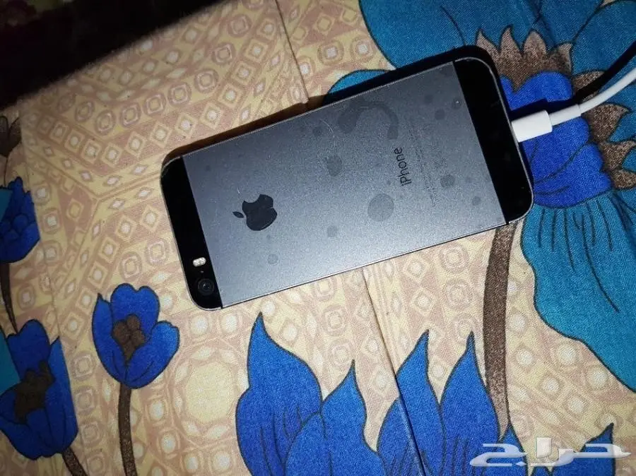 ايفون نظيف جدا لبدل (image 1)