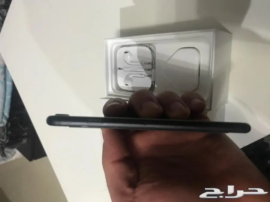 للبيع جهازين ايفون 7 اسود مطفي128G  (image 6)