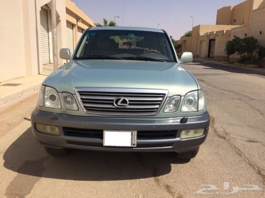 جيب لكزس 2005 بدي وكاله