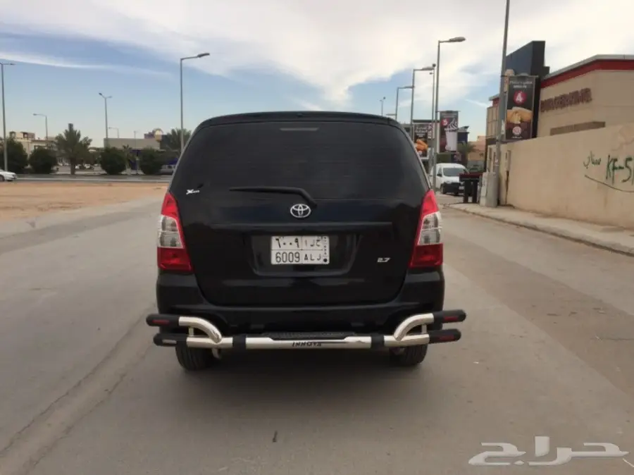 انوفا 2013 نظيفة  (image 4)