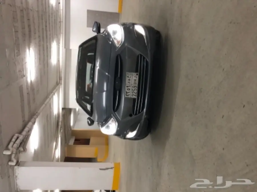 للبيع اكسنت 2016