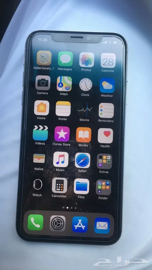 ايفون 10 X حجم 256جيجا نظيف جدا ضمان زين