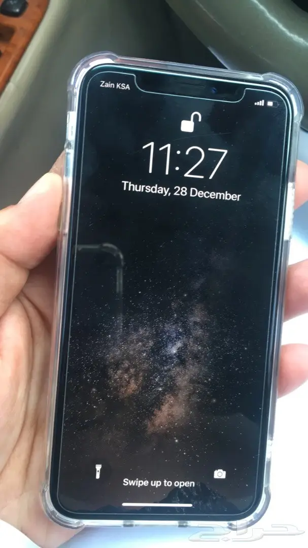 ايفون 10 X حجم 256جيجا نظيف جدا ضمان زين (image 1)