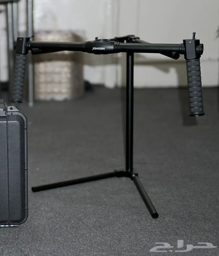 حامل و استاند مانع الاهتزاز Zhiyun Crane ب700