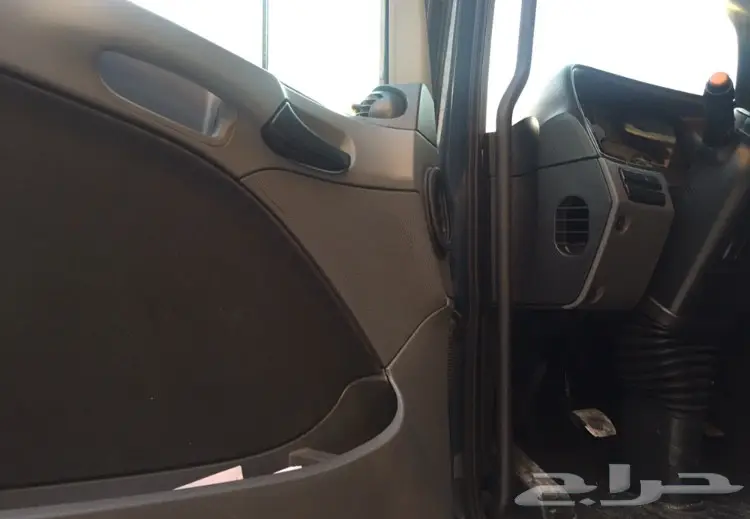 للبيع اكتروس 1841 موديل 2009 الماني بطاقه (image 15)