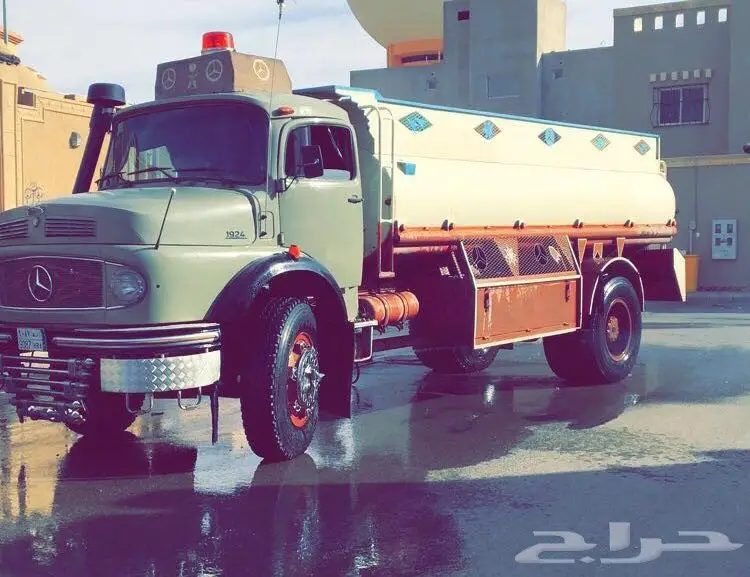 وايت عايدي بوز للبيع نظيف 82  (Image 1)