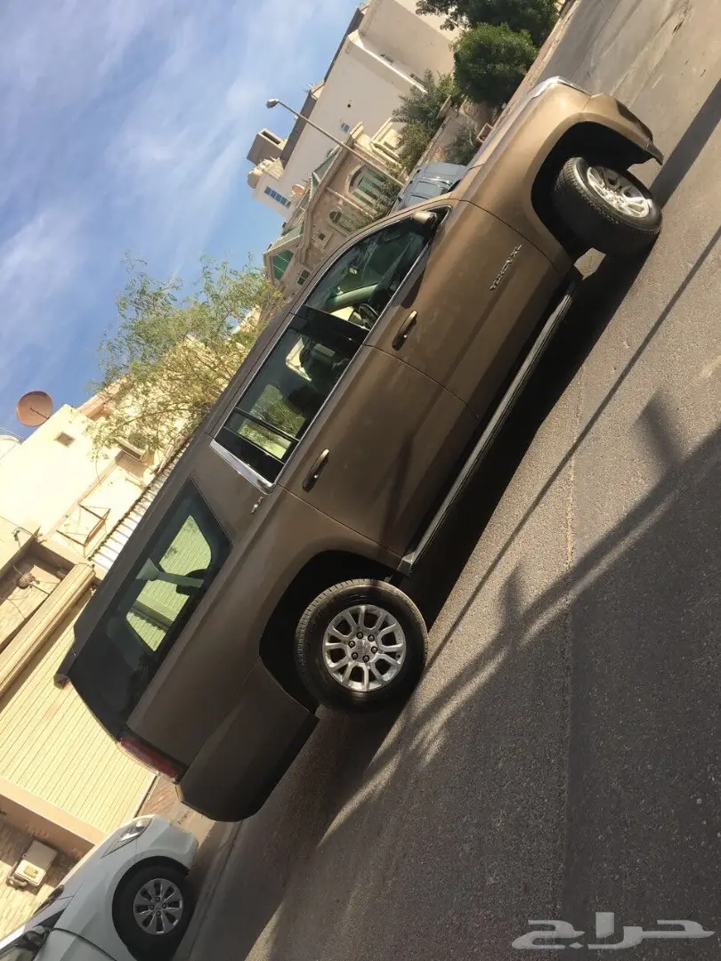 2015 يوكن طويل دبل ماشي 55 ألف (image 22)