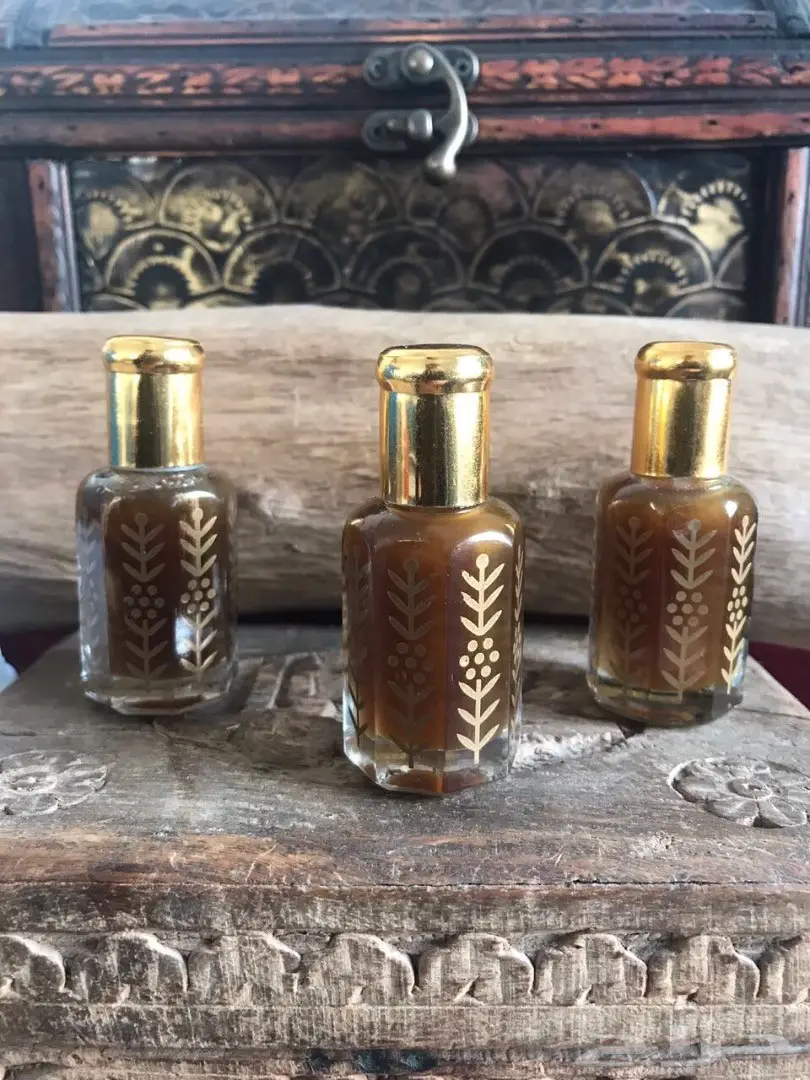 جميع الادهان بيد يديكم 