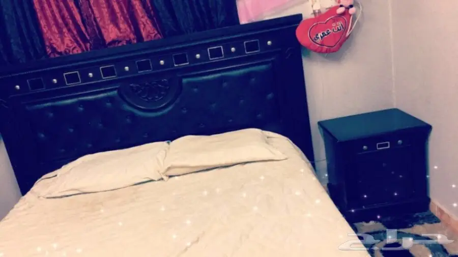 غرفة نوم كامله وسليمه ولله الحمد  (image 2)