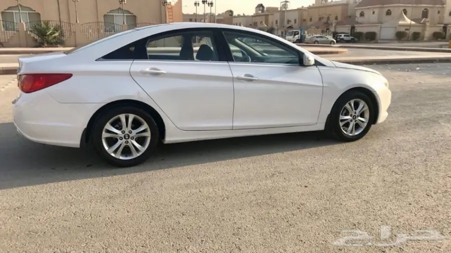 سوناتا2012لؤلؤي وكاله نظيف جدا منوة المستخدم