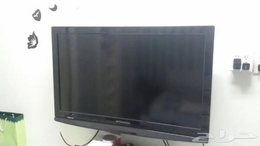 للبيع طاوله طعام وتلفزيونات  (image 2)