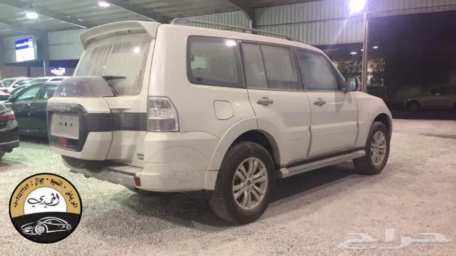 ميتسوبيشي باجيرو 2017 ((97000)) فل كامل 3.8 (image 6)