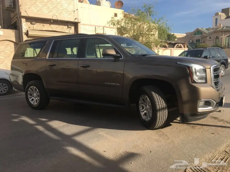 2015 يوكن طويل دبل ماشي 55 ألف (image 20)