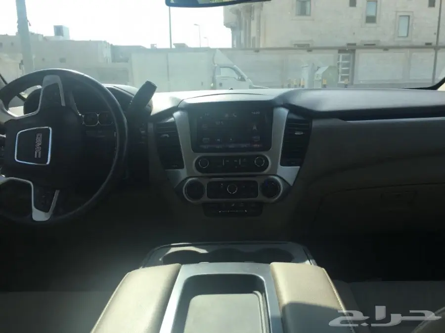 2015 يوكن طويل دبل ماشي 55 ألف (image 40)