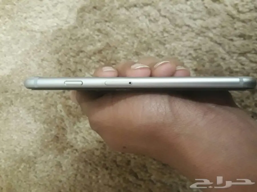 ايفون 6s 64 للبيع 