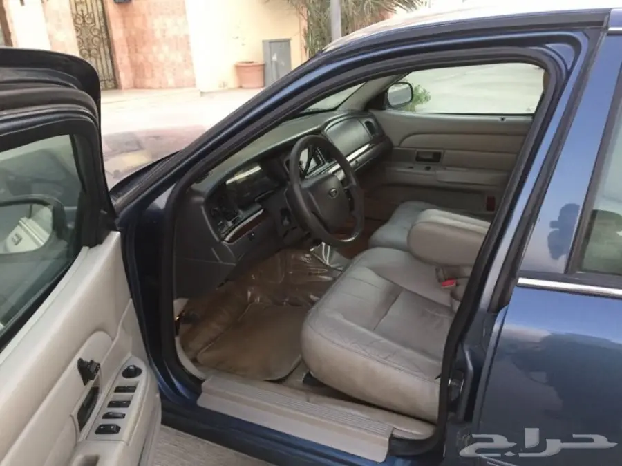 فورد فيكتوريا امريكي 2011 شرط الفحص الاحساء (image 5)