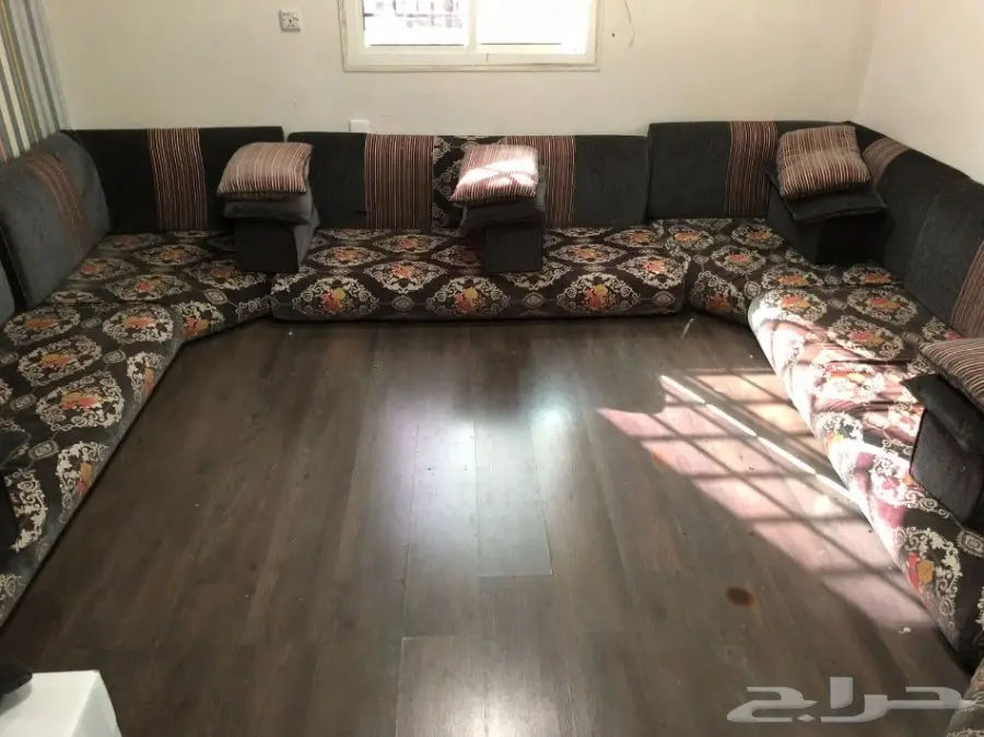 كنبه مجلس عربي مستعمل (image 3)