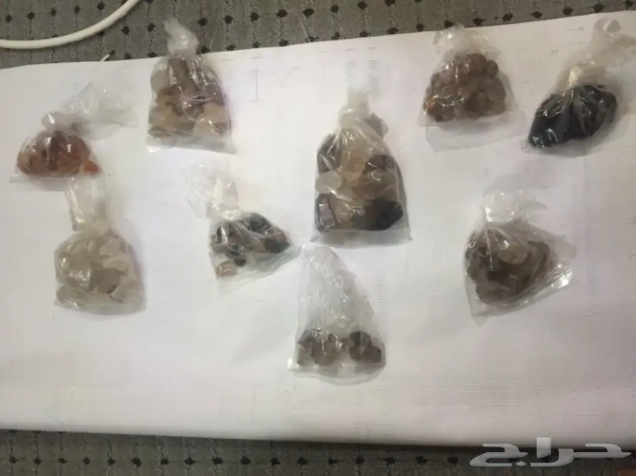 للبيع مجموعة احجار كريمه  (image 2)
