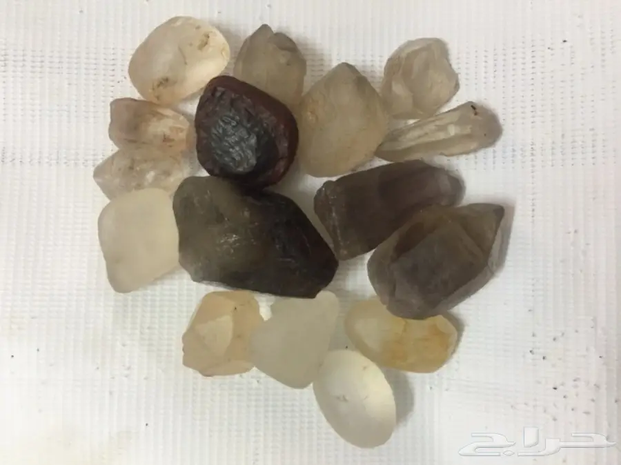 للبيع مجموعة احجار كريمه  (image 11)