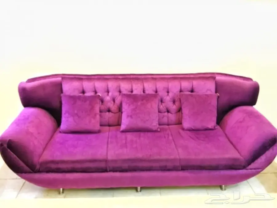 كنب فاخر للبيع - فرصة لا تُفوّت! (image 1)