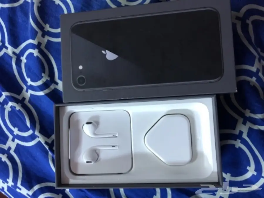 ايفون 8 اسود 