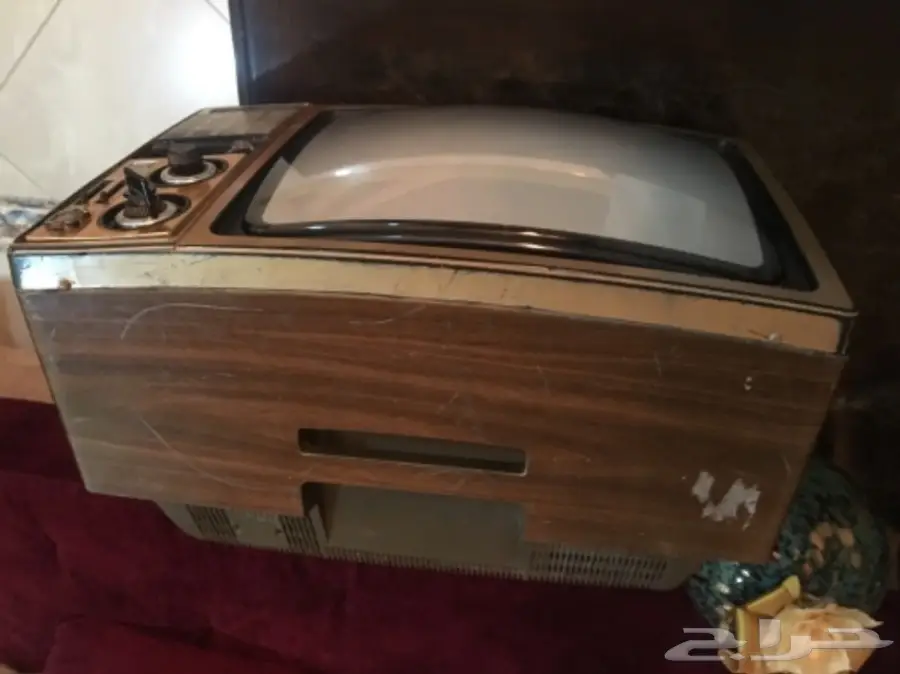 تلفزيون قديم  (image 2)