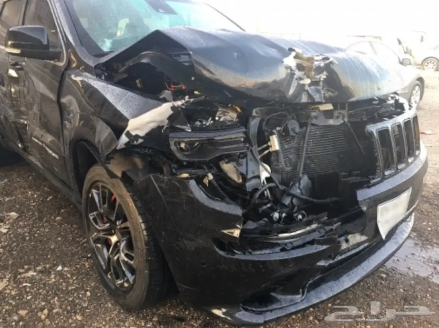 جيب شيروكي SRT 2015 - نسخة بلاك اديشن - فرصة لا تُفوّت! (image 1)