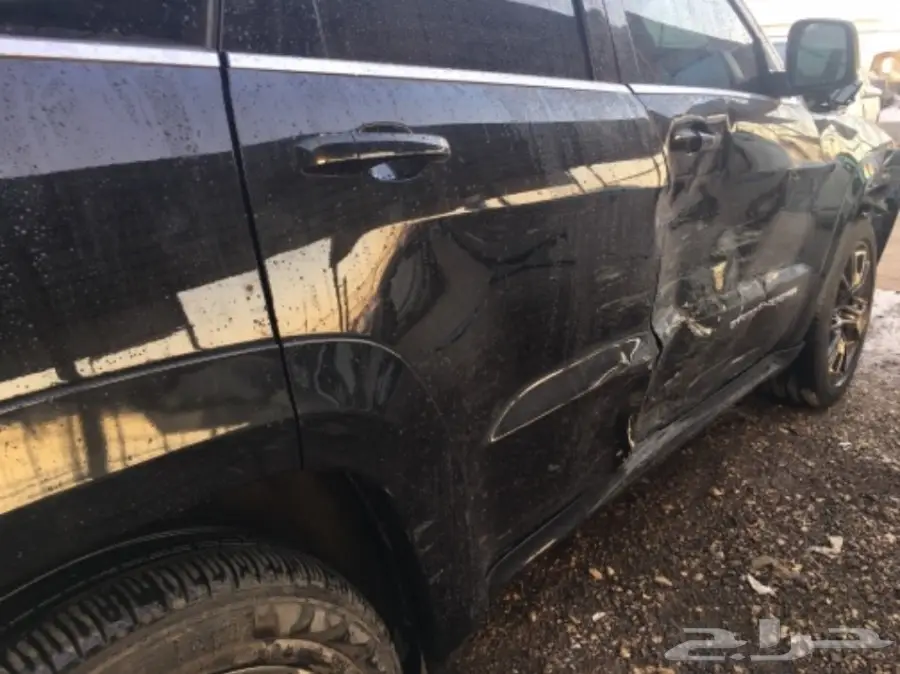 جيب شيروكي SRT 2015 - نسخة بلاك اديشن - فرصة لا تُفوّت! (image 8)