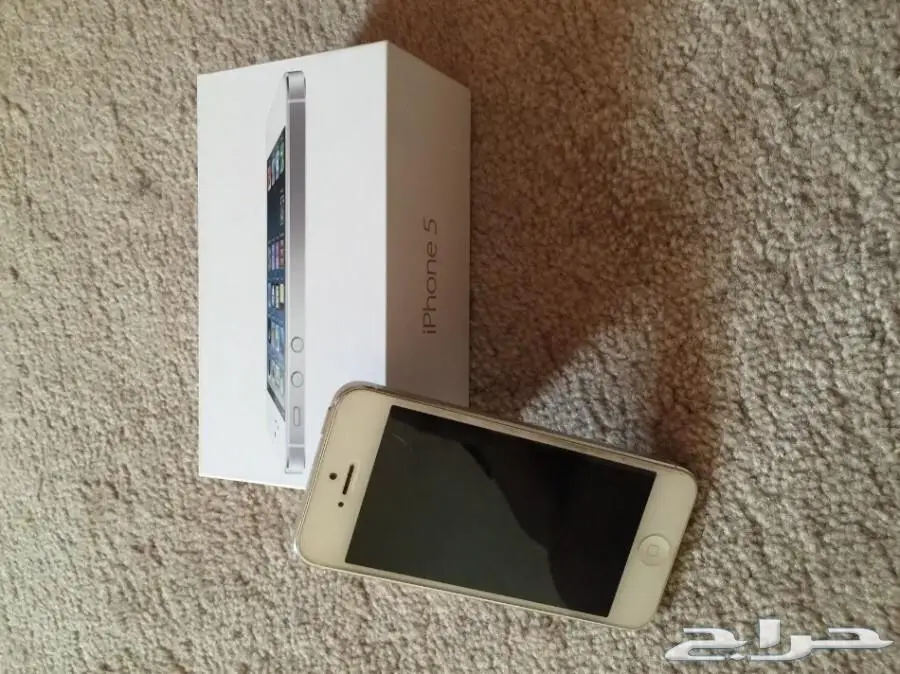 للبيع ايفون 5 ابيض 16GB (image 1)