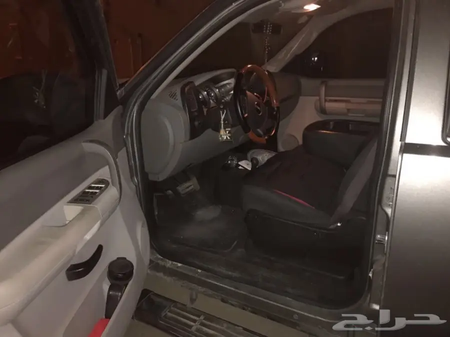 سيرا 2009 للبيع نظيف