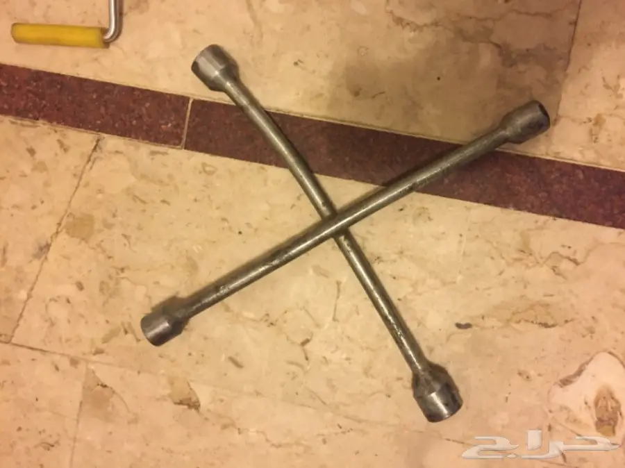 بطاريه جديده وجاك ومفتاح للسياره  (image 2)