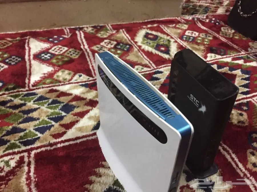 للبيع راوتر هواوي وموبايلي b593واس تي سي (image 5)