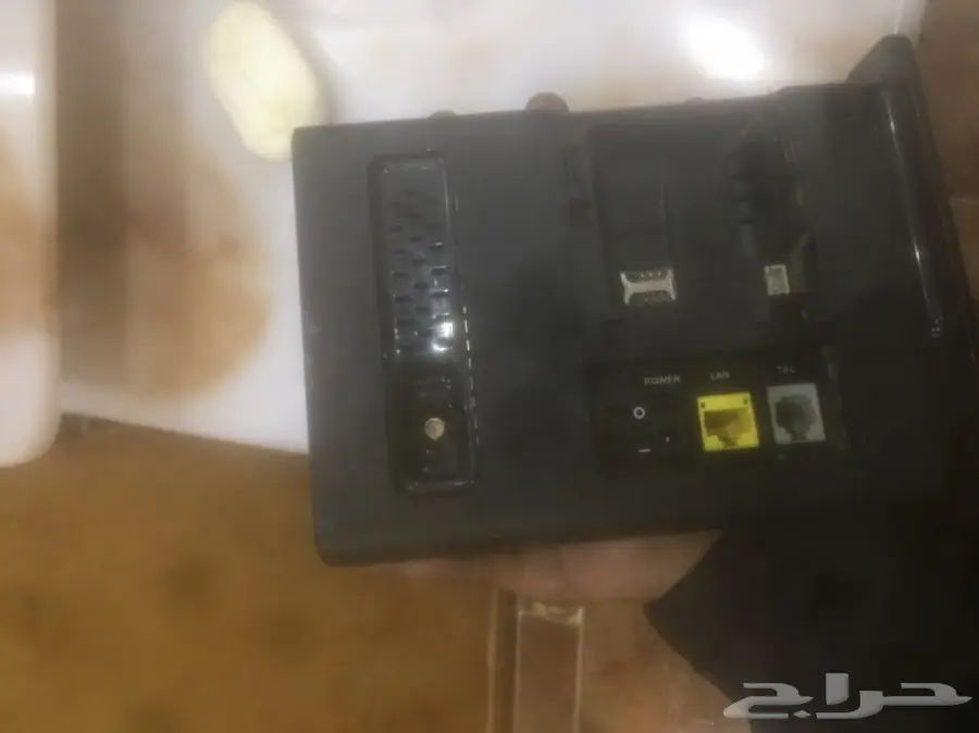 للبيع راوتر هواوي وموبايلي b593واس تي سي (image 8)