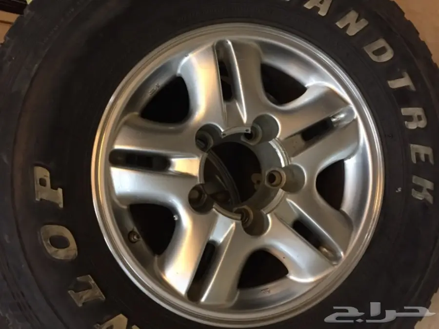 للبيع جنوط 16 لكزس لربع والشاص