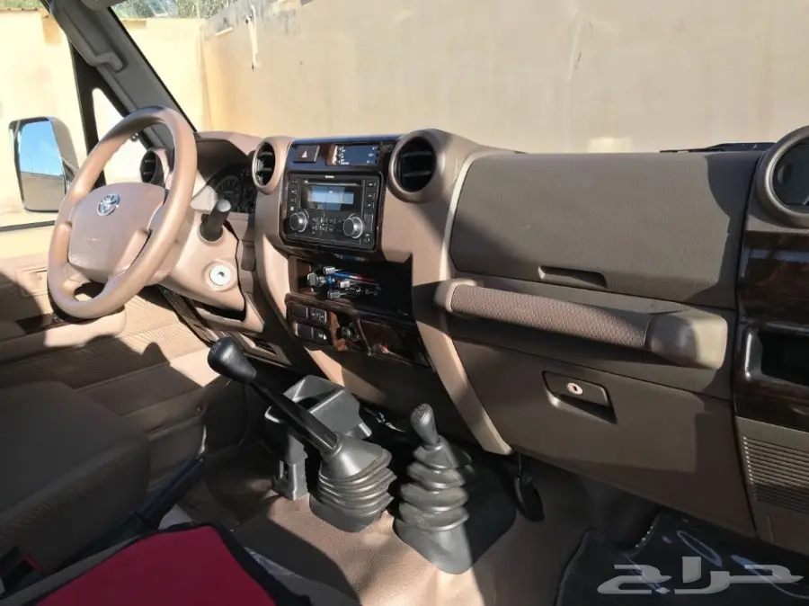 للبيع شاص 2015 رفارف شبه اصفار  (image 8)