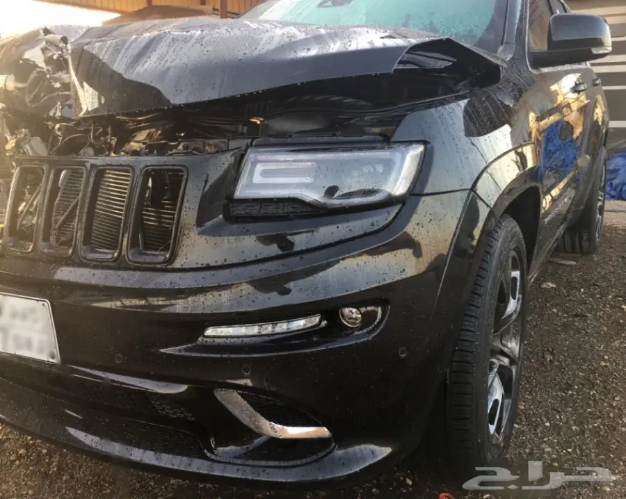 جيب شيروكي SRT 2015 - نسخة بلاك اديشن - فرصة لا تُفوّت! (image 2)