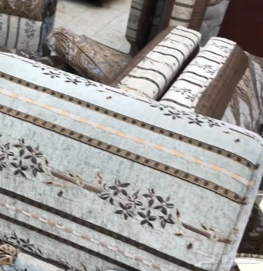 مجلس للبيع اخر سوم بالخاص 700