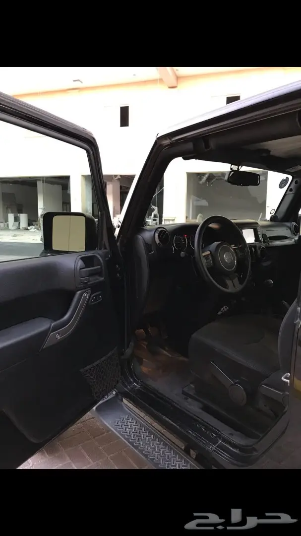 للبيع جيب رانجلنر 2013   (image 12)