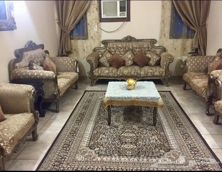 أثاث شقة جديد ونظيف جدا للبيع لدواعي السفر (image 3)