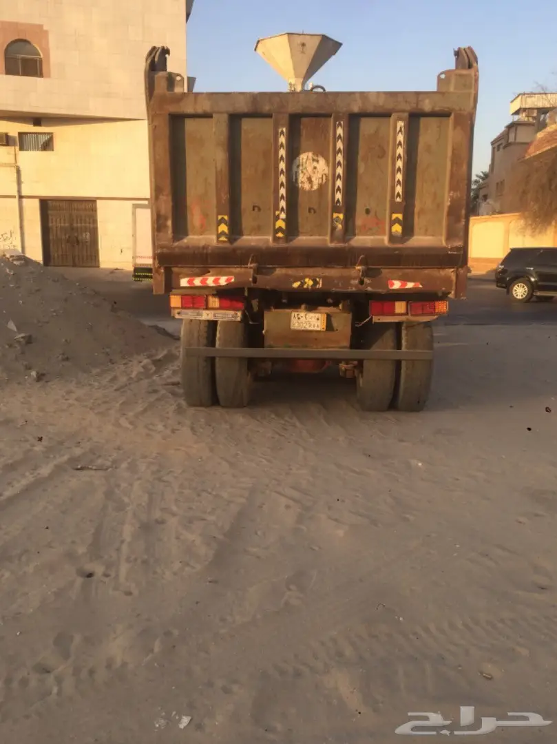 شاحنة قلاب للبيع  (image 2)