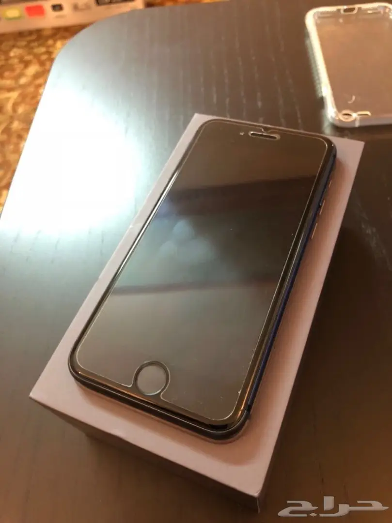للبيع ايفون 8 أخو الجديد