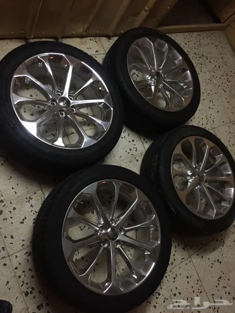 جنوط تورس مقاس 20 مع الكفرات  (image 4)