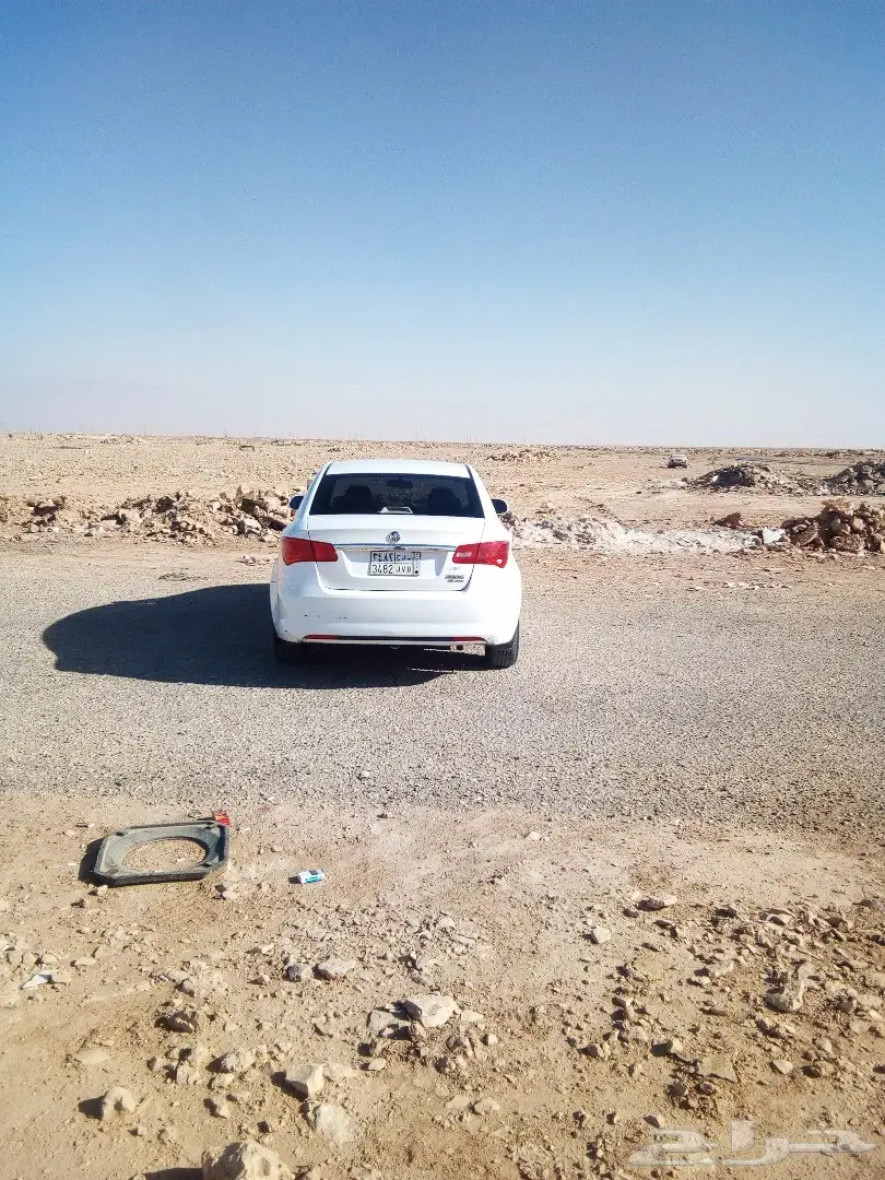 للبيع MG 350 2013 أبيض (image 8)