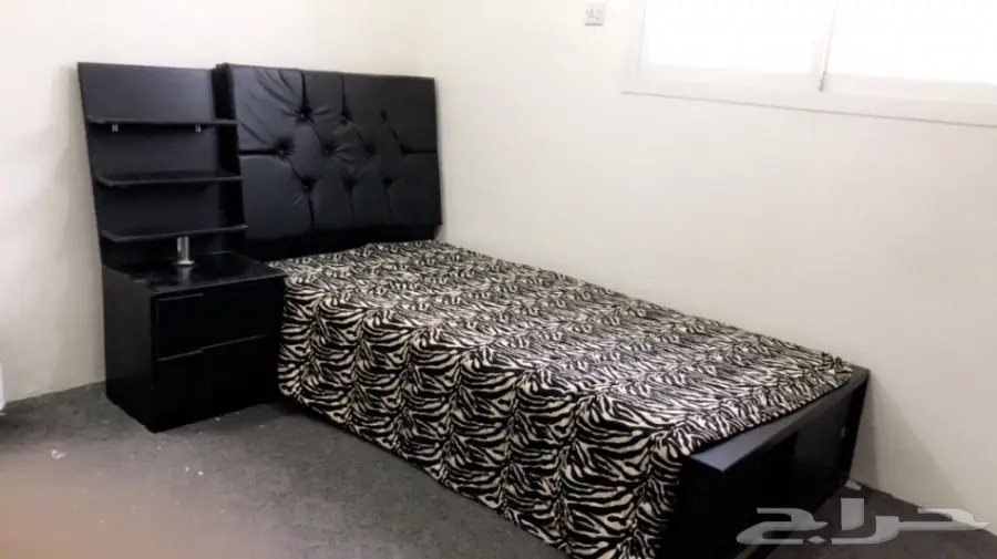 للبيع غرفه نفر   دولاب بتسريحه (image 2)