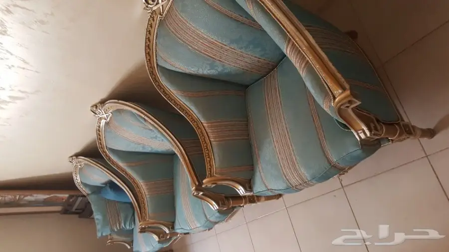 صالون كنب مدهب للبيع (image 2)