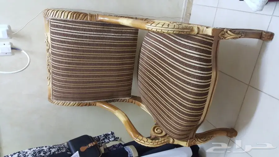 صالون كنب مدهب للبيع (image 4)