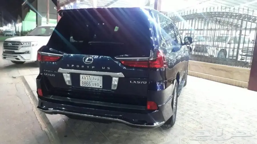 لكزس سعودي 2016 (image 8)