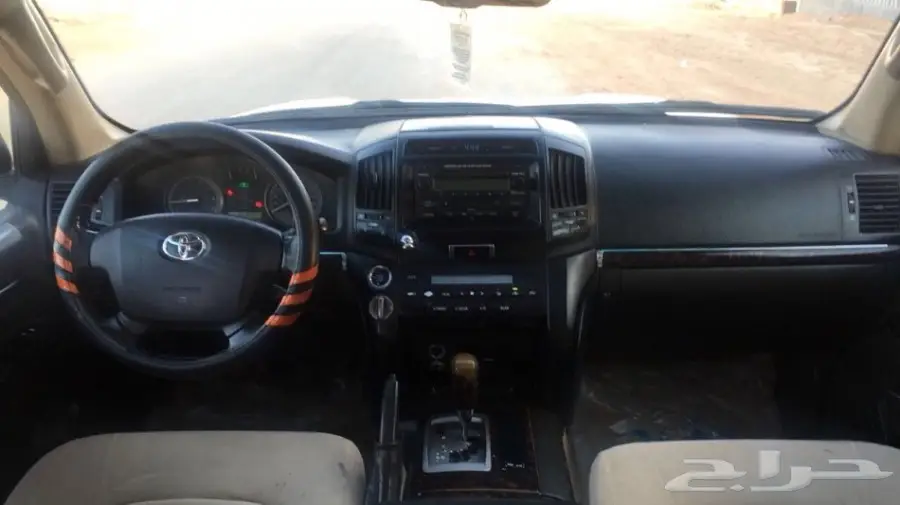 للبيع لندكروزر GXR فل كامل 2008 (image 3)